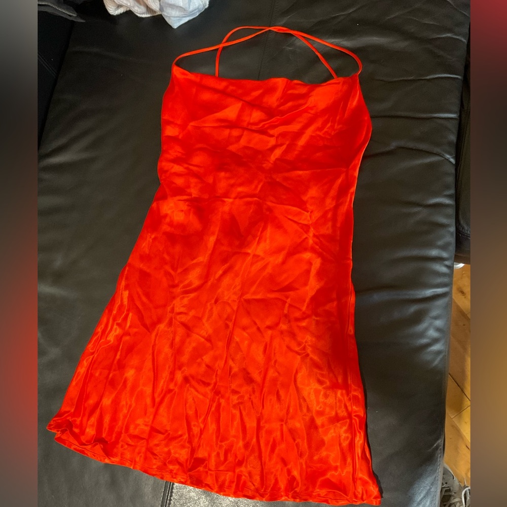 SHORT SATIN EFFECT DRESS
Zara - Picture 7 of 16